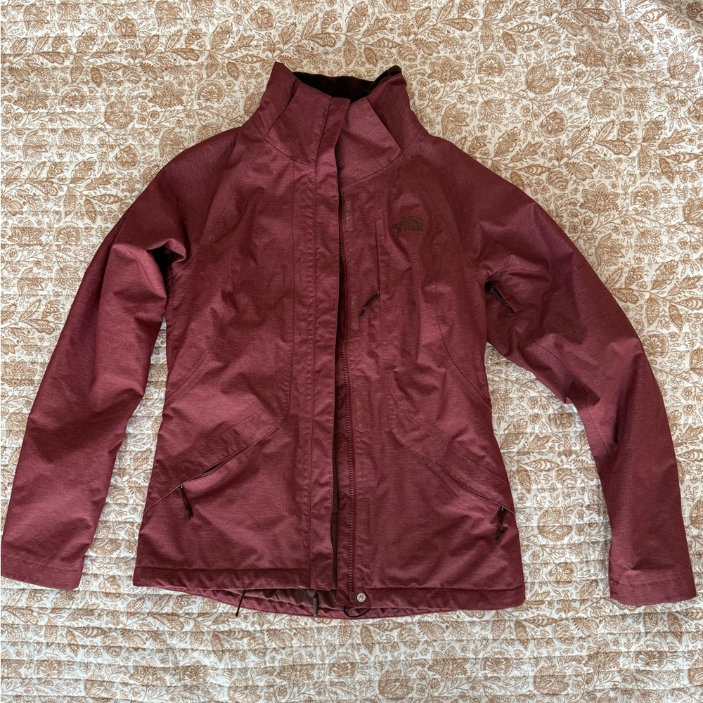 The North Face Women's Burgundy Jacket Size XS weather resistant rain fleece